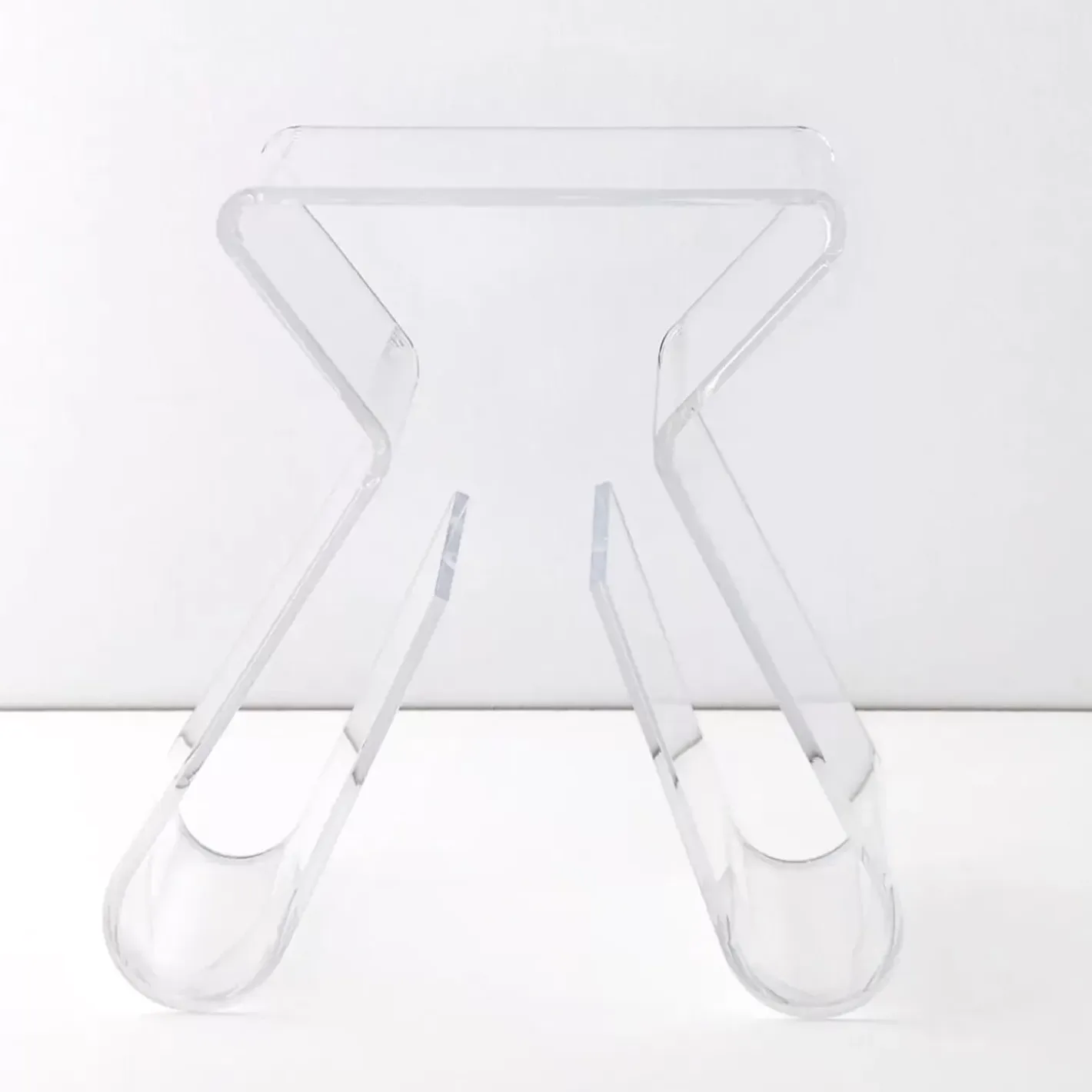 Paperclip Acrylic Side Table Clear Furniture