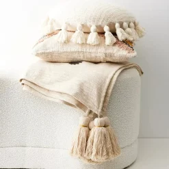 Sale Round Tassel Cushion With Insert White Cushions & Throws