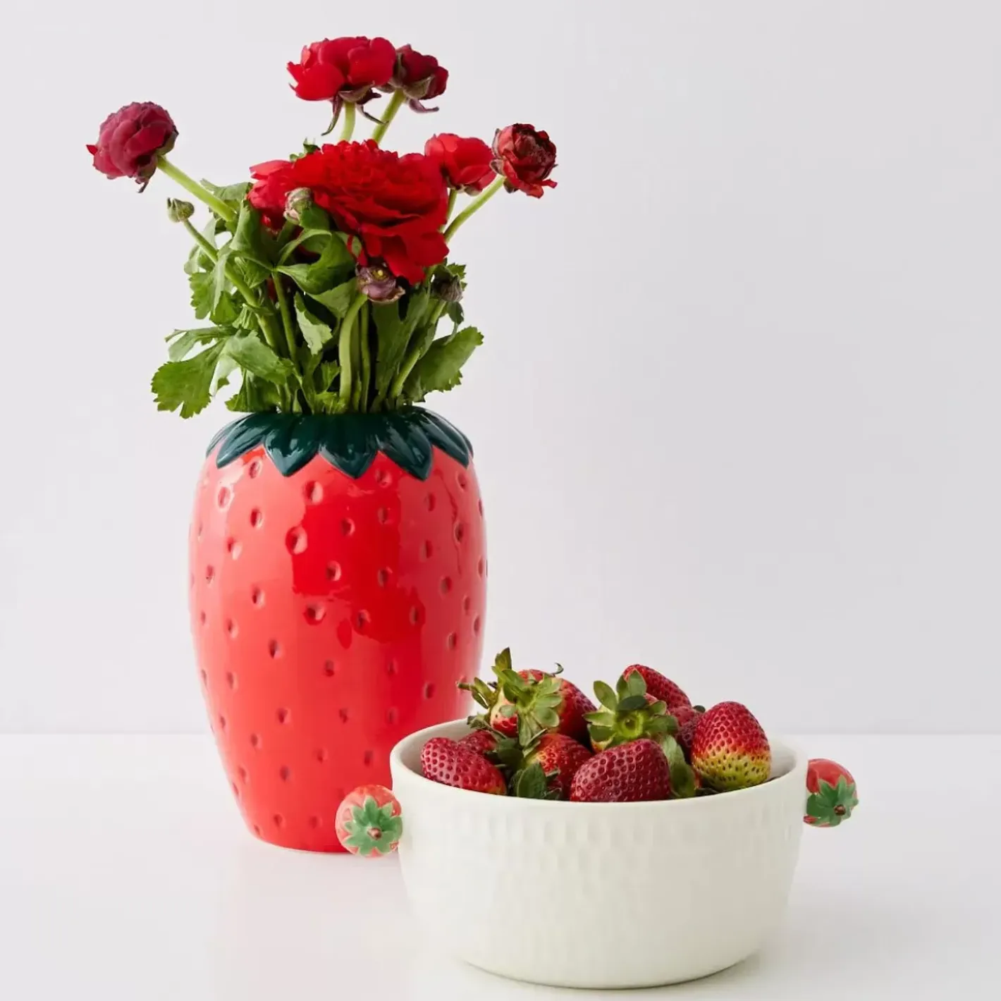 Discount Strawberry Glazed Ceramic Vase Vases
